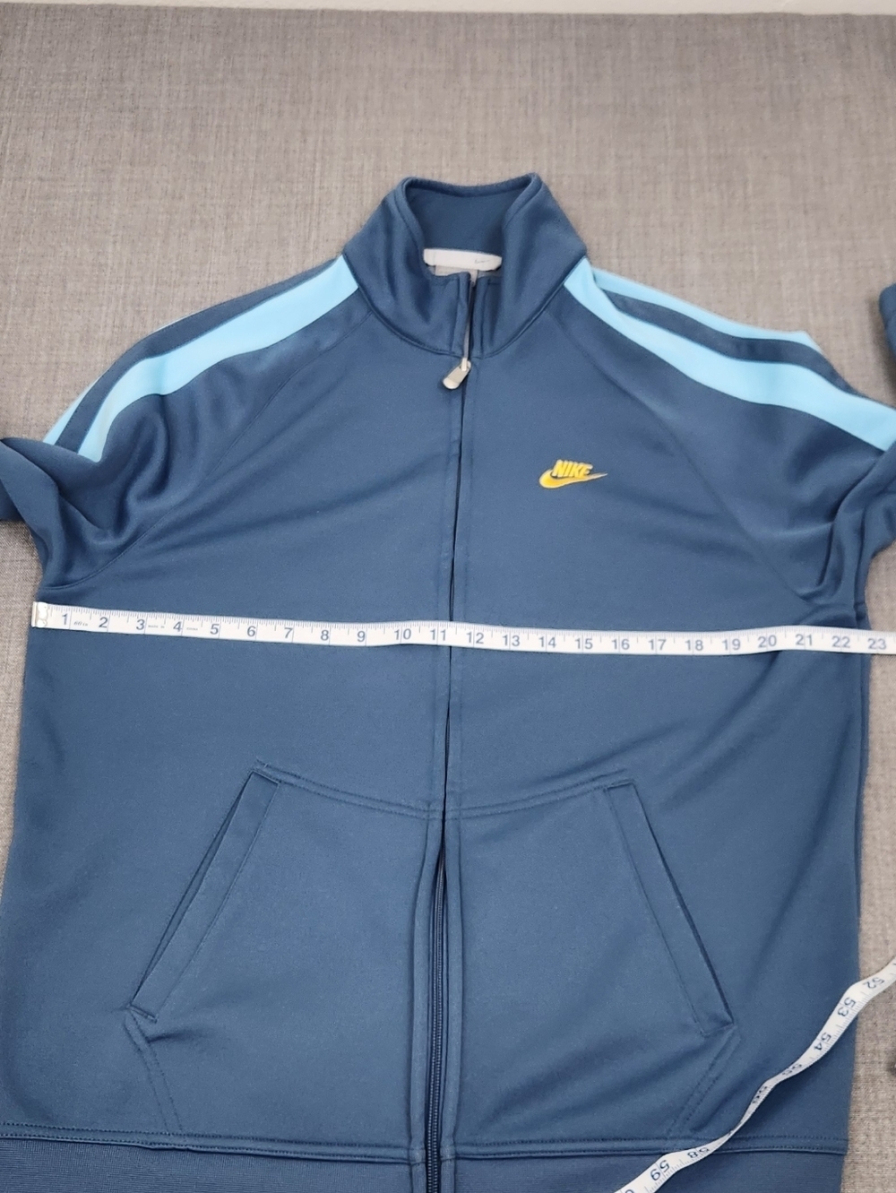 Nike Logo Blue 2 Stripe Zip Up Track Jacket. Large - Picture 9 of 10
